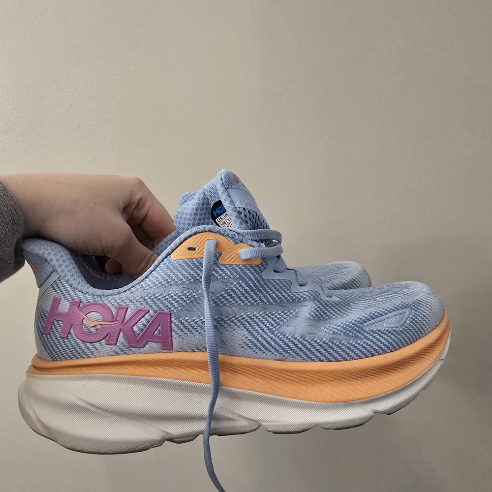 Hoka Women's Clifton 9 Sneaker, Airy Blue/Ice Water - Picture 2 of 6